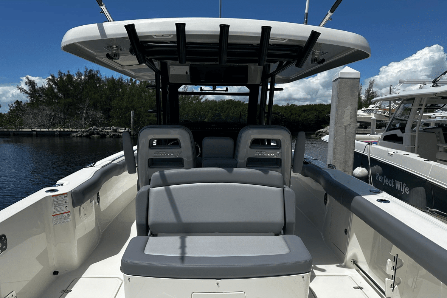2025 Boston Whaler 330 Outrage Image Thumbnail #27