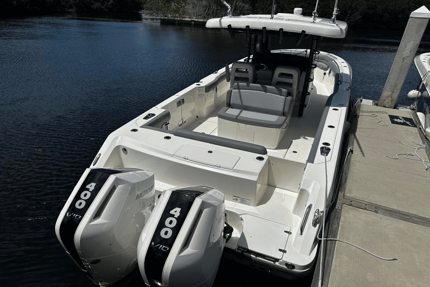 2025 Boston Whaler 330 Outrage Image Thumbnail #34