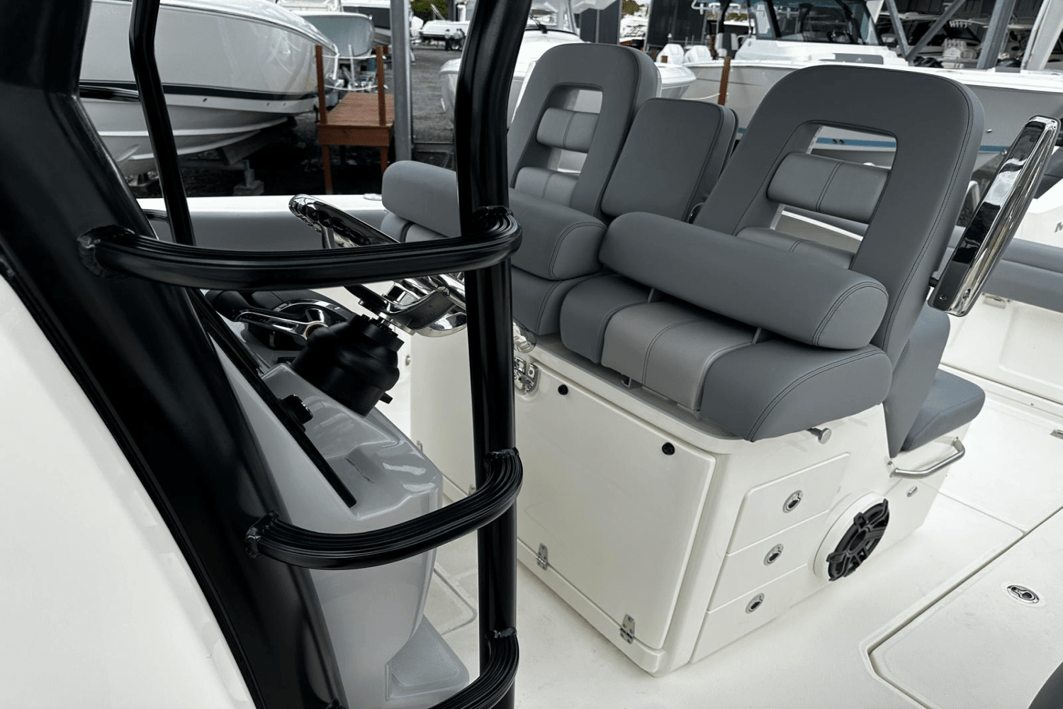 2025 Boston Whaler 330 Outrage Image Thumbnail #23