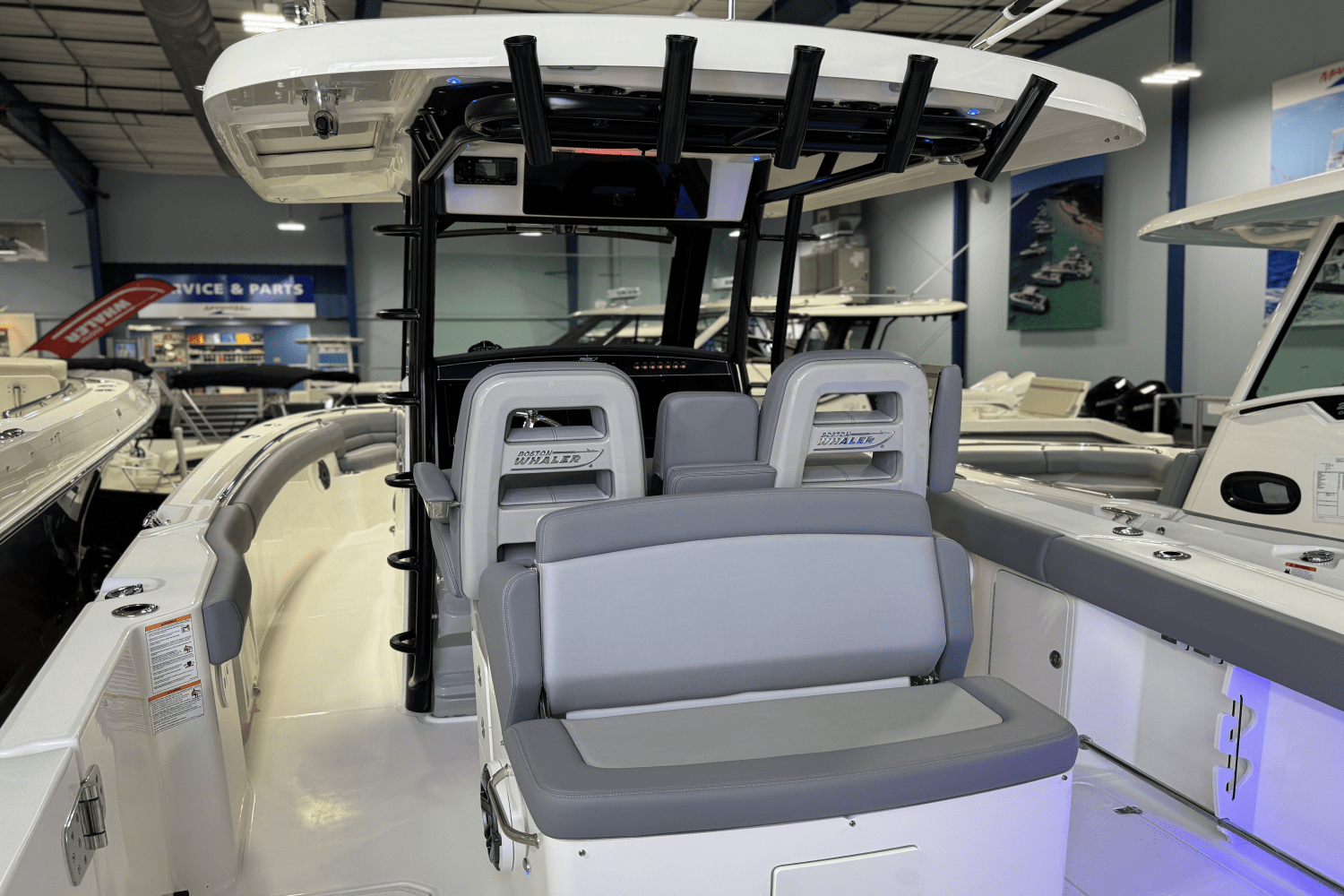 2025 Boston Whaler 330 Outrage Image Thumbnail #3