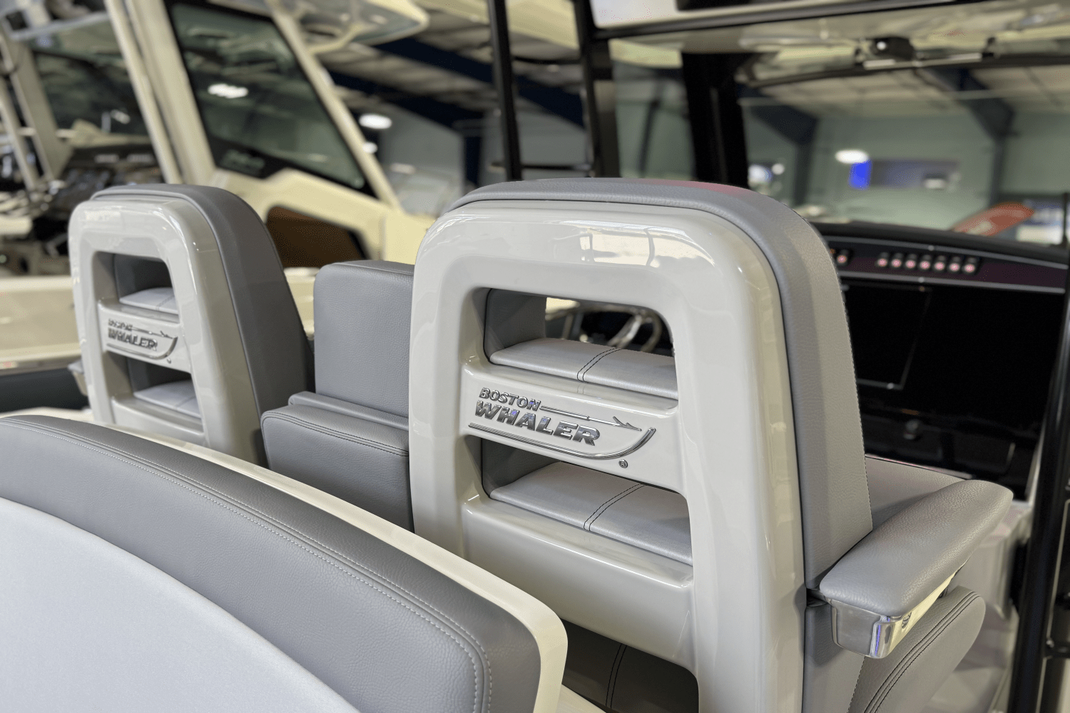 2025 Boston Whaler 330 Outrage Image Thumbnail #11
