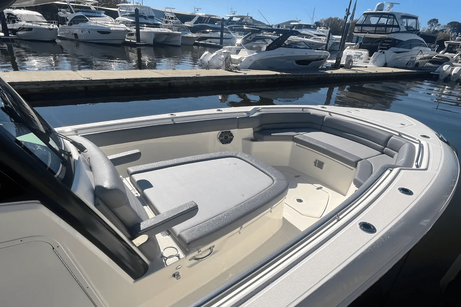 2025 Boston Whaler 330 Outrage Image Thumbnail #20