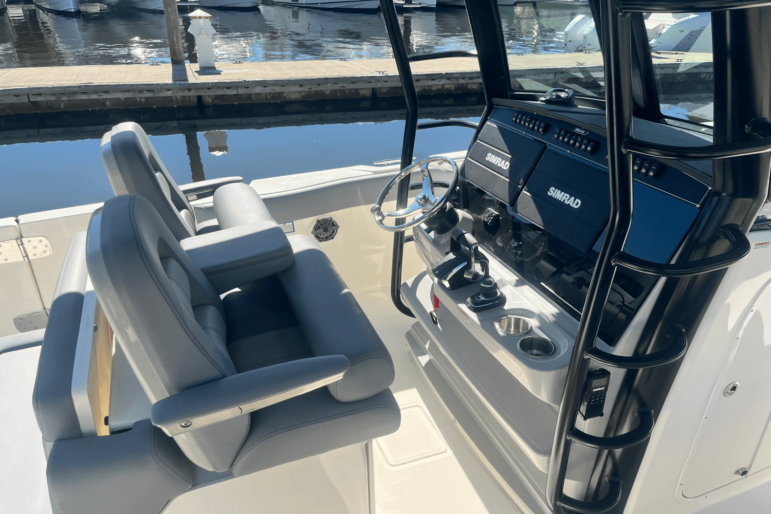 2025 Boston Whaler 330 Outrage Image Thumbnail #13
