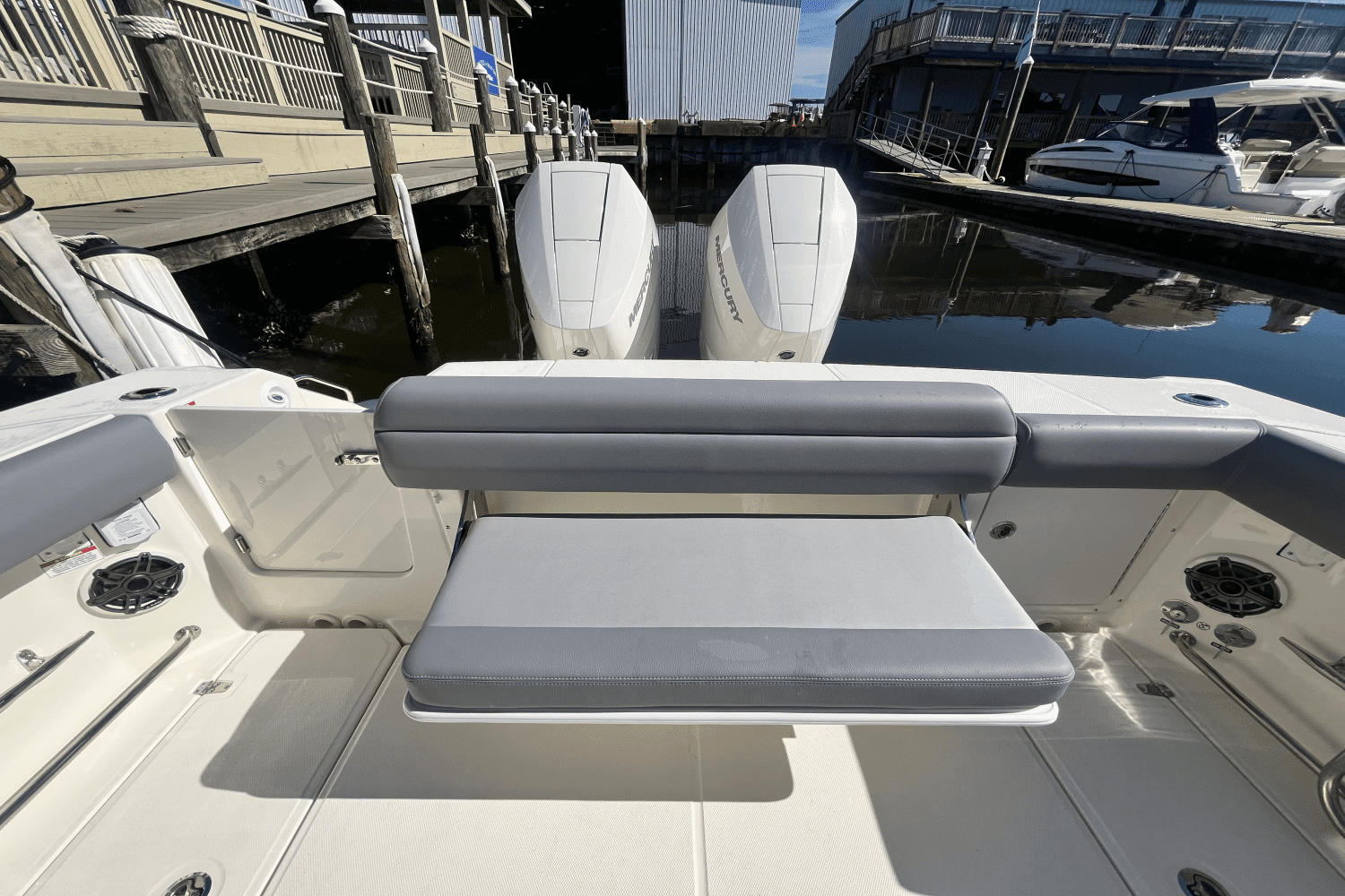2025 Boston Whaler 330 Outrage Image Thumbnail #9