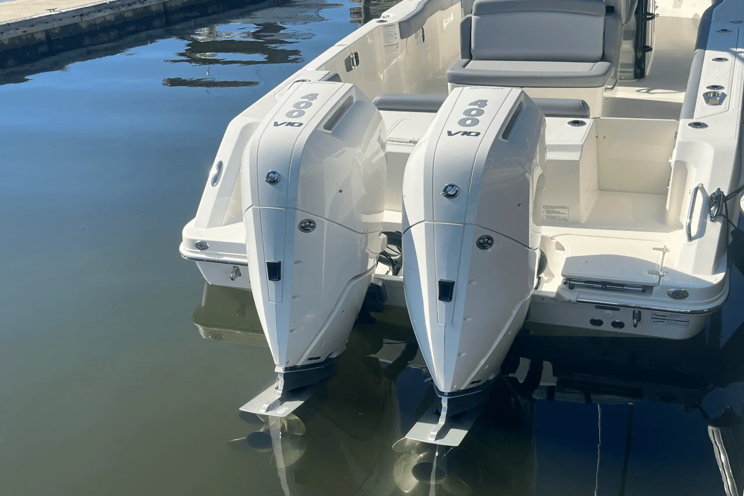 2025 Boston Whaler 330 Outrage Image Thumbnail #7