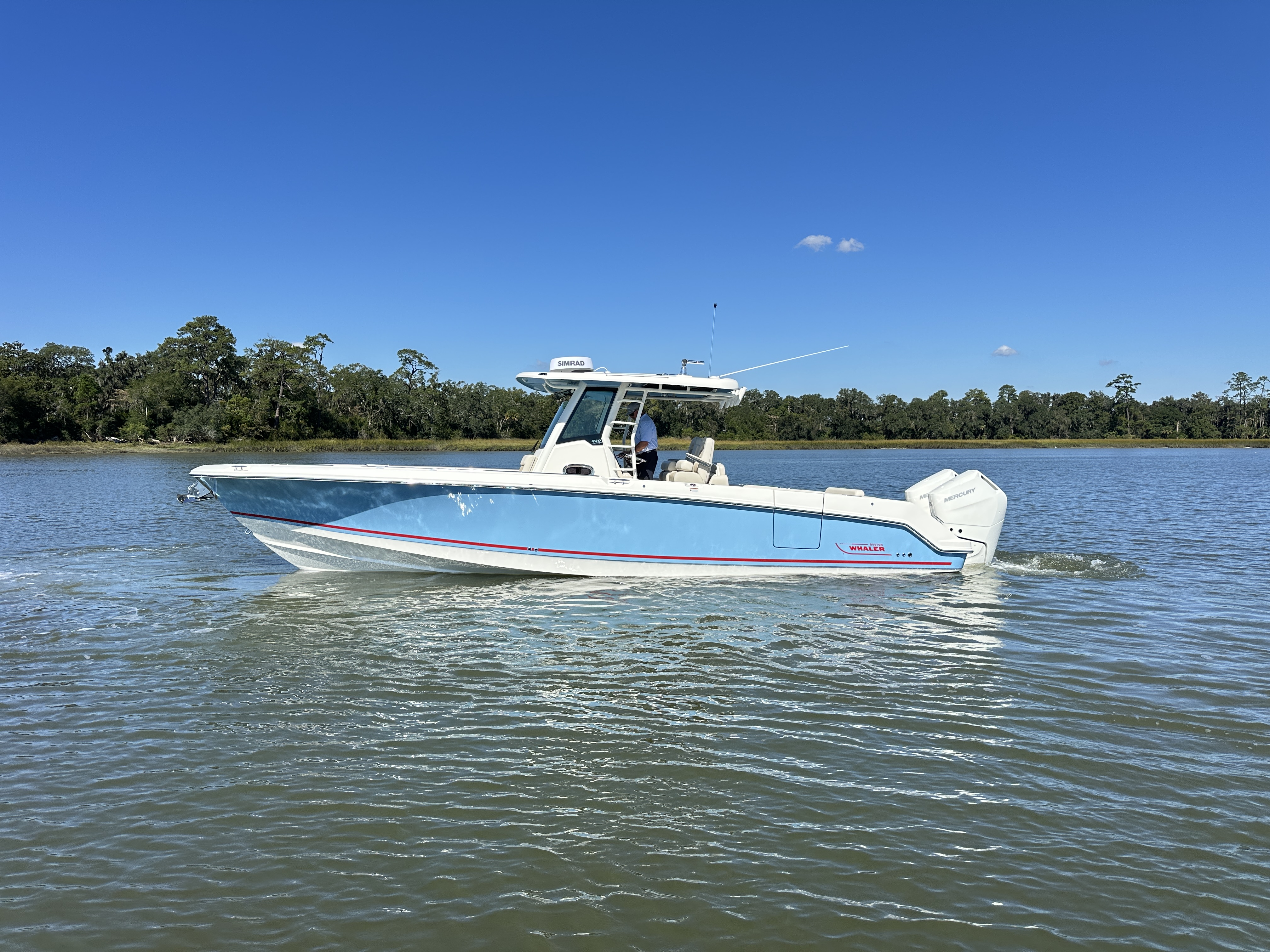 2025 Boston Whaler 330 Outrage Image Thumbnail #7