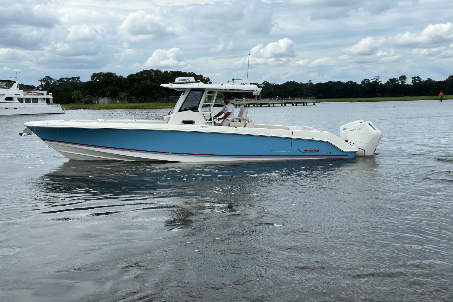 2025 Boston Whaler 330 Outrage Image Thumbnail #3