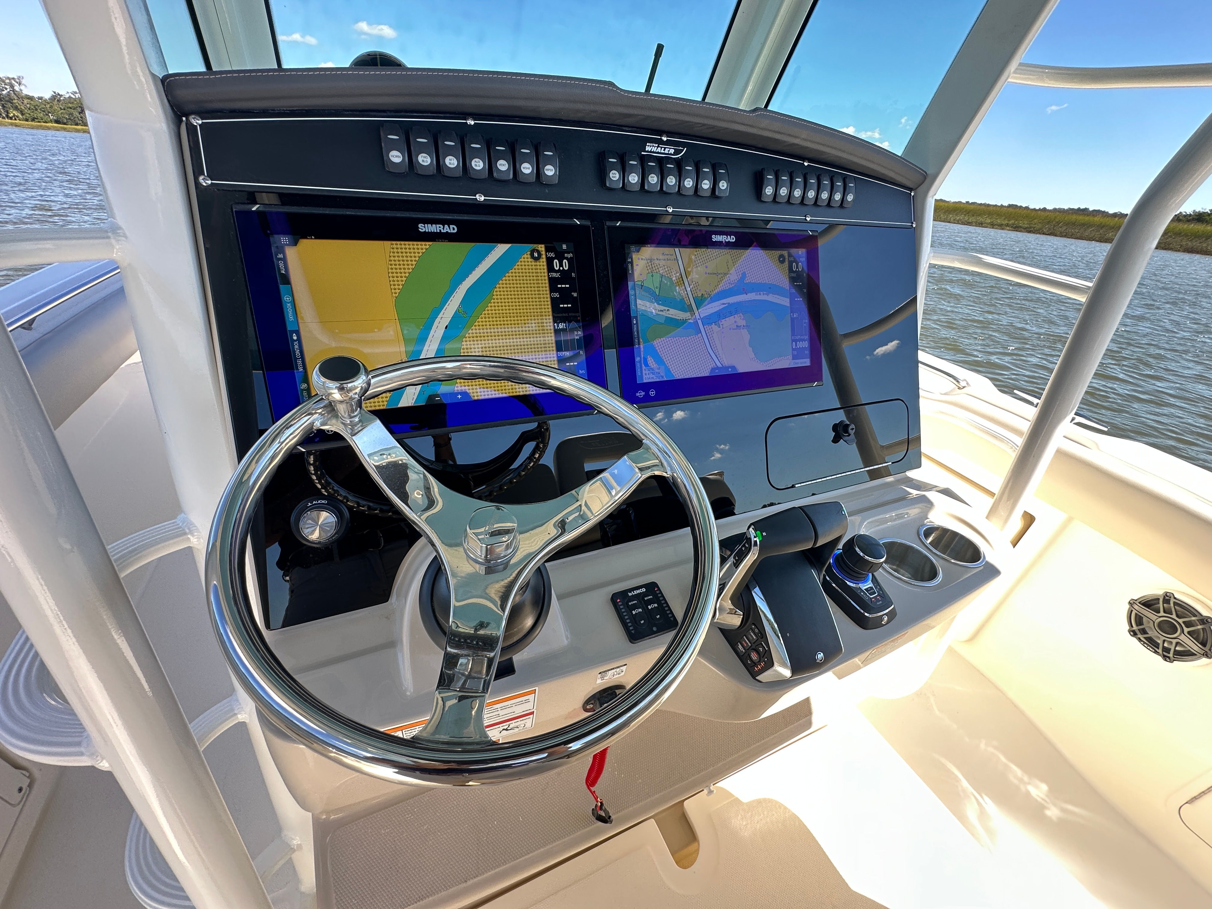 2025 Boston Whaler 330 Outrage Image Thumbnail #18