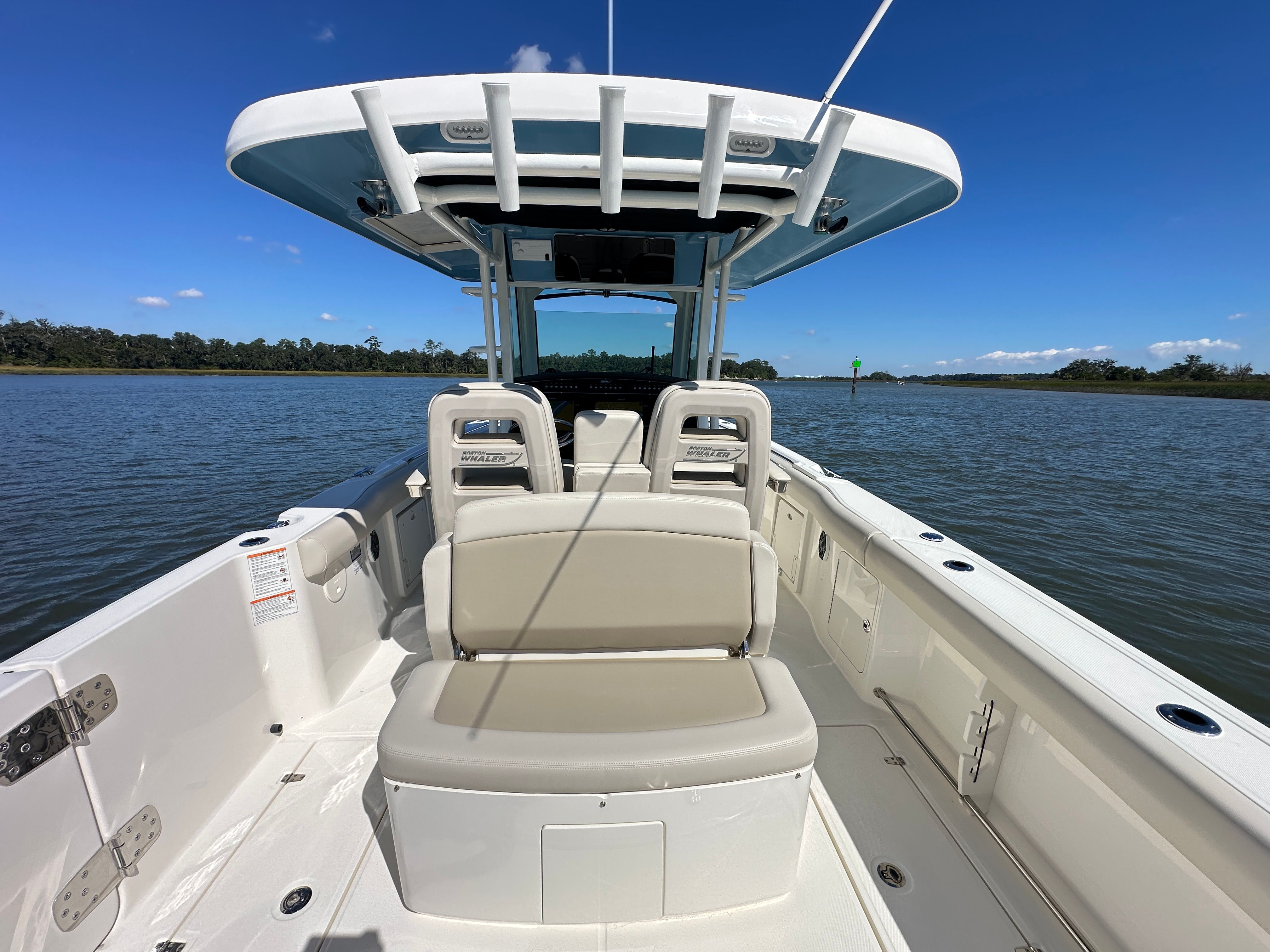 2025 Boston Whaler 330 Outrage Image Thumbnail #16