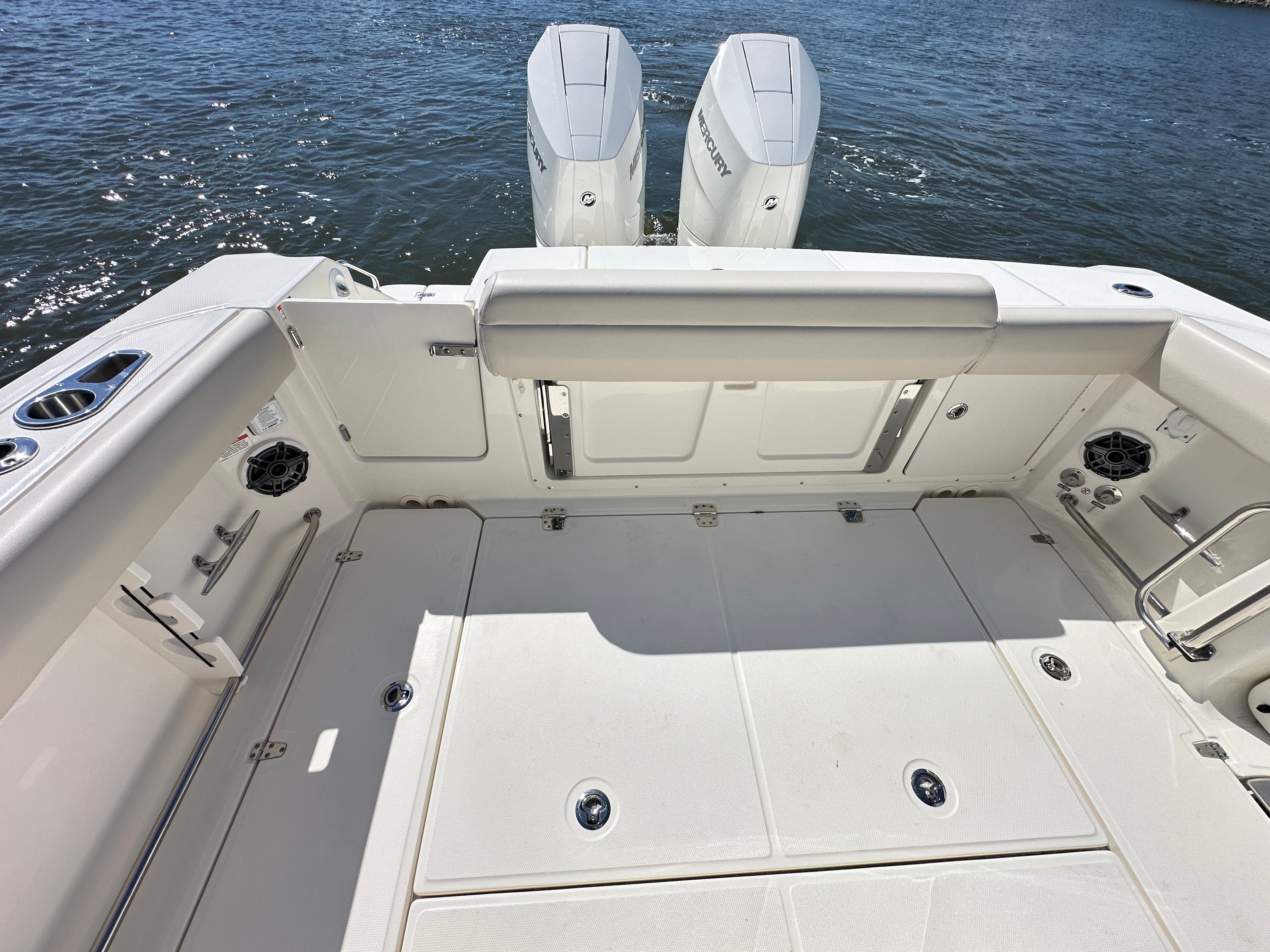 2025 Boston Whaler 330 Outrage Image Thumbnail #12