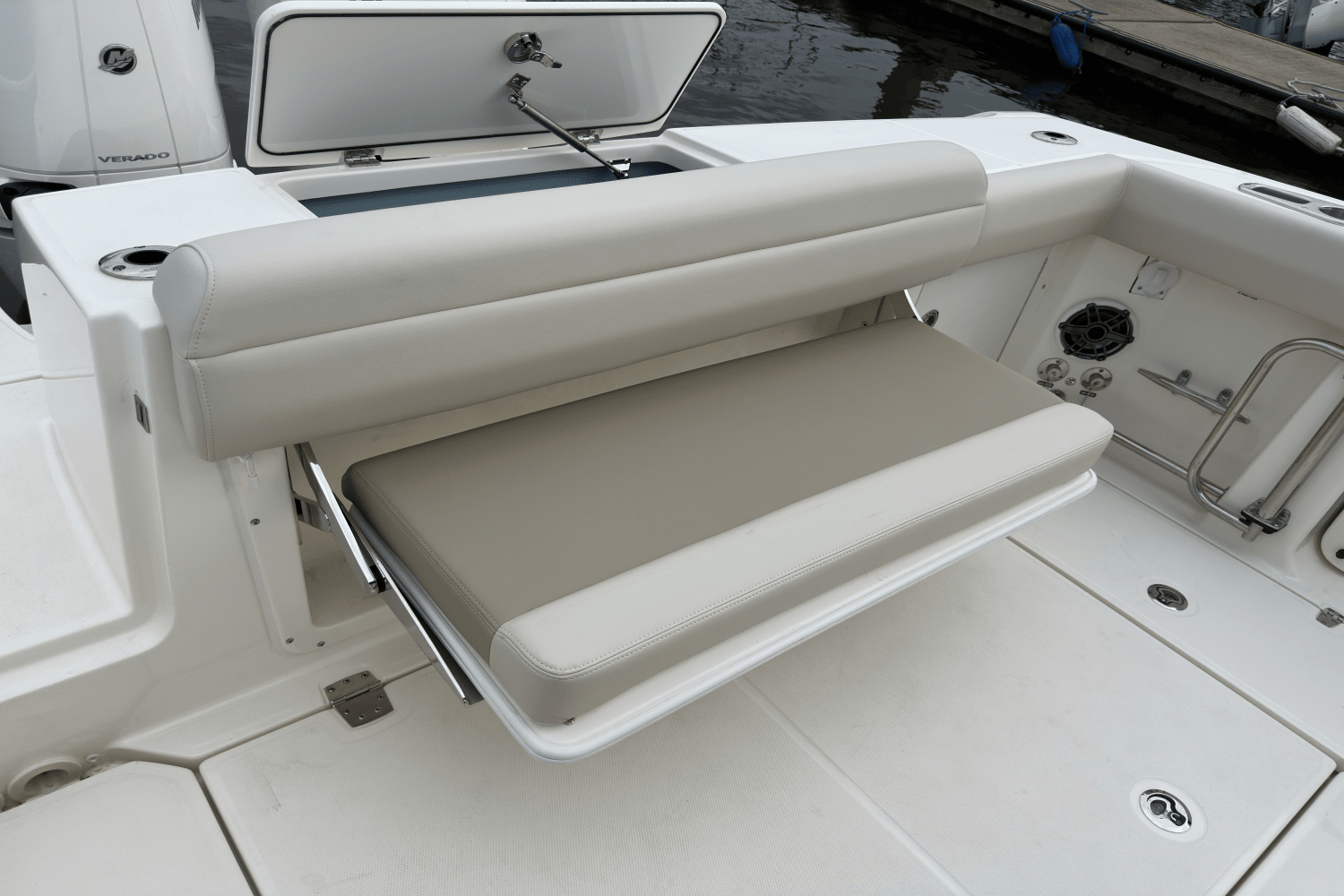 2025 Boston Whaler 330 Outrage Image Thumbnail #7
