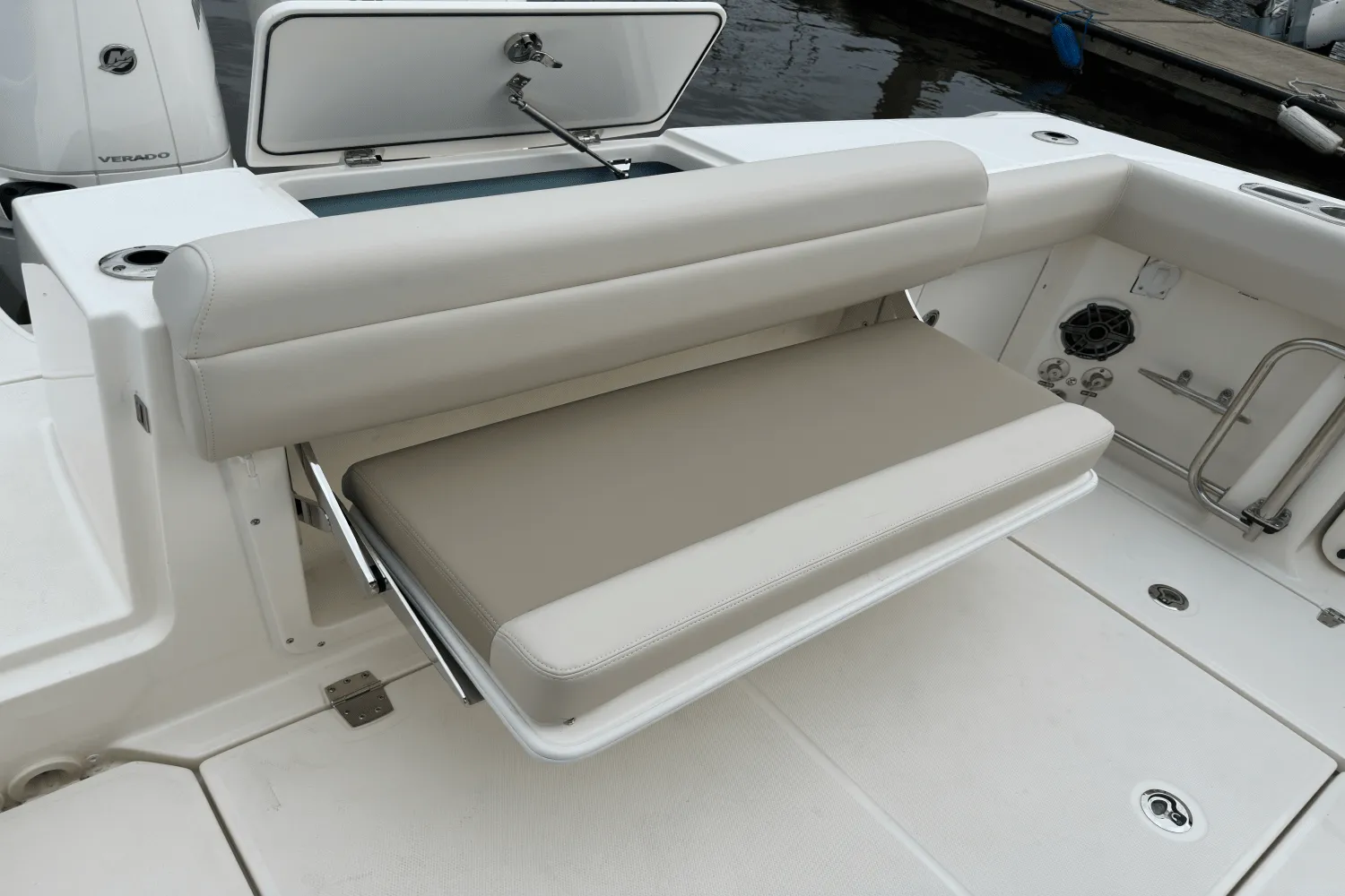 2025 Boston Whaler 330 Outrage Image Thumbnail #7