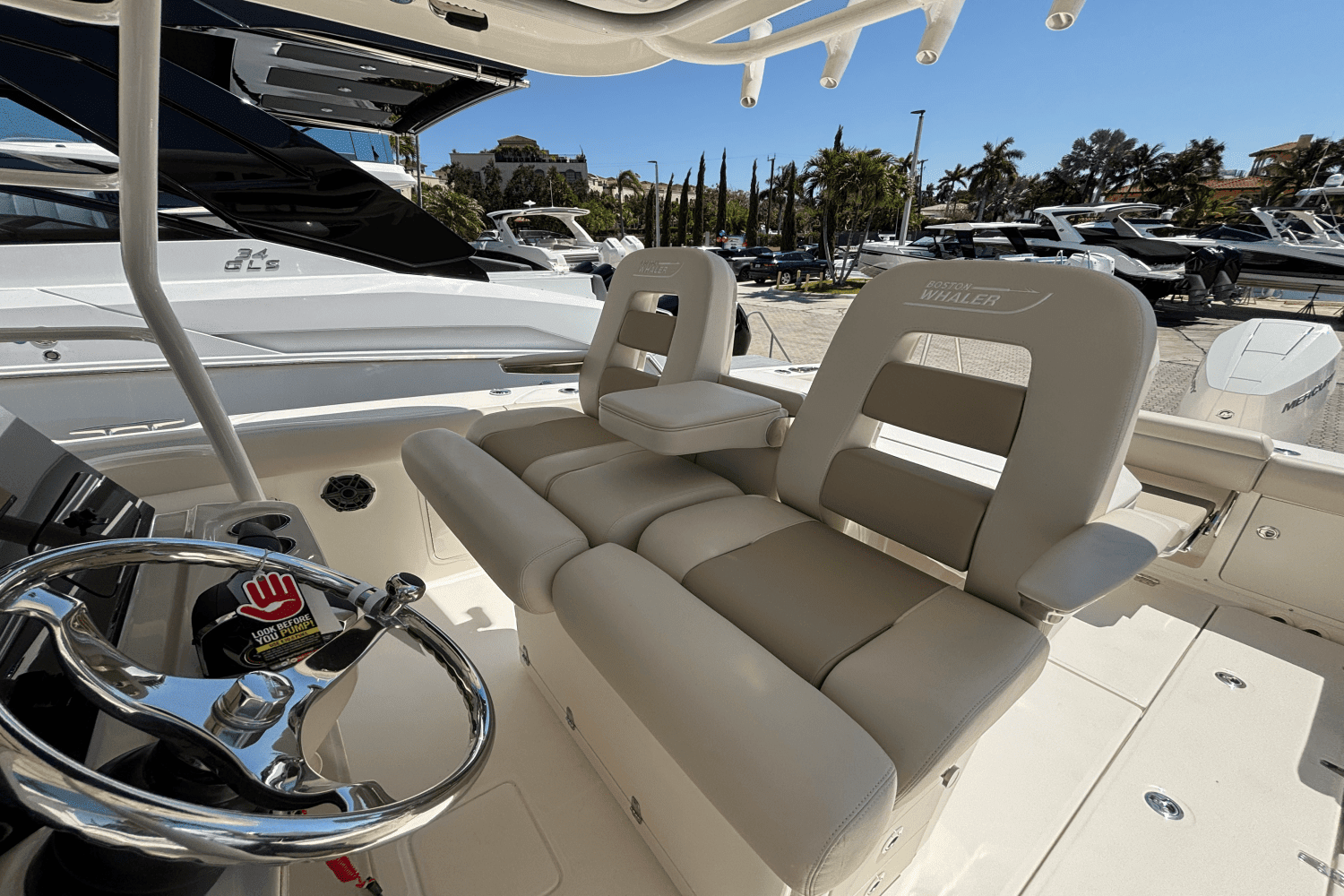 2025 Boston Whaler 330 Outrage Image Thumbnail #20