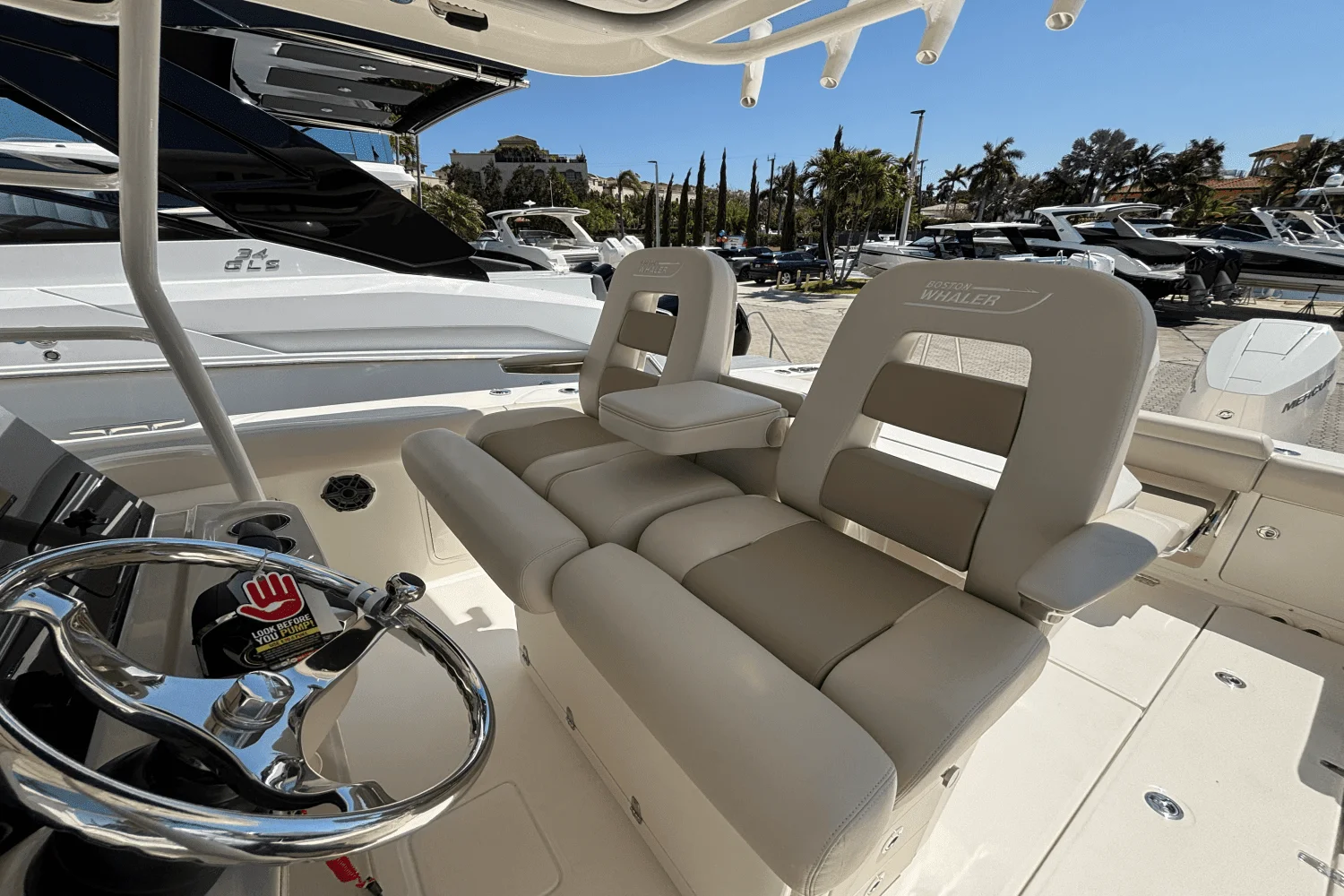 2025 Boston Whaler 330 Outrage Image Thumbnail #20