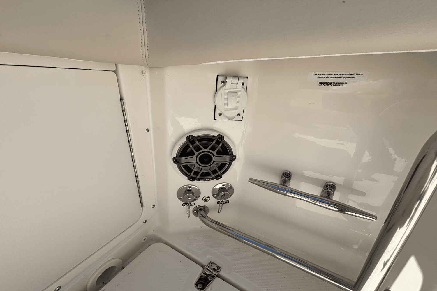 2025 Boston Whaler 330 Outrage Image Thumbnail #36