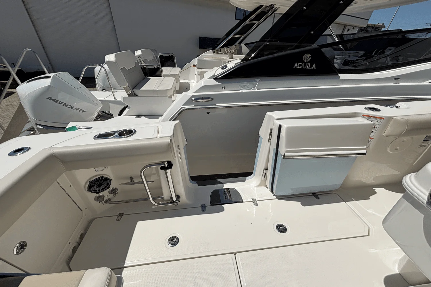 2025 Boston Whaler 330 Outrage Image Thumbnail #17