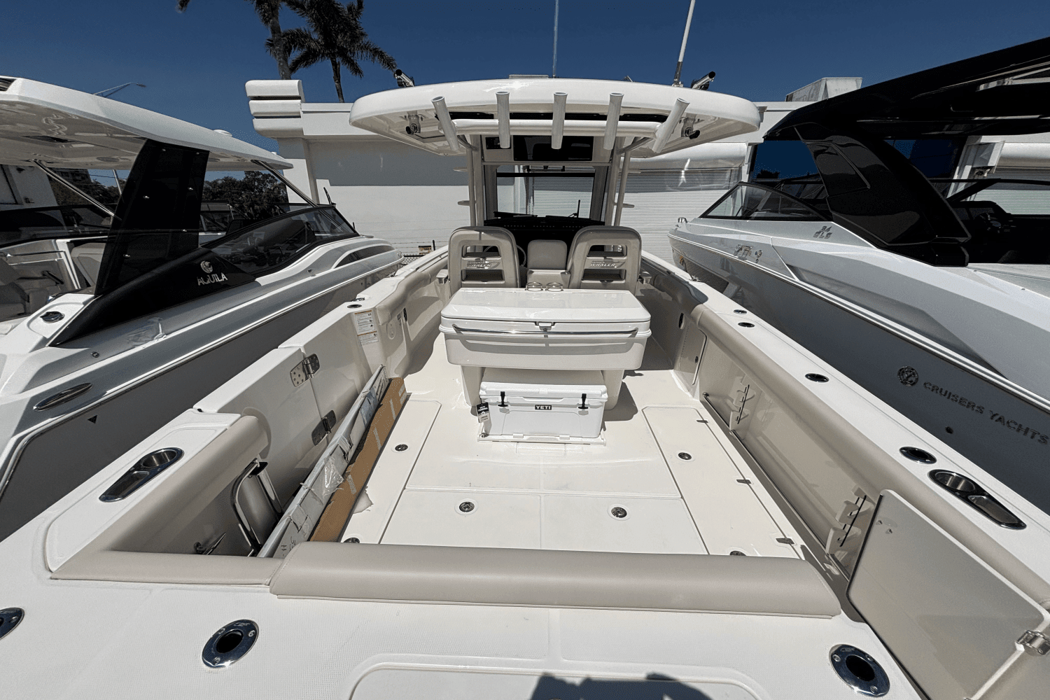 2025 Boston Whaler 330 Outrage Image Thumbnail #9