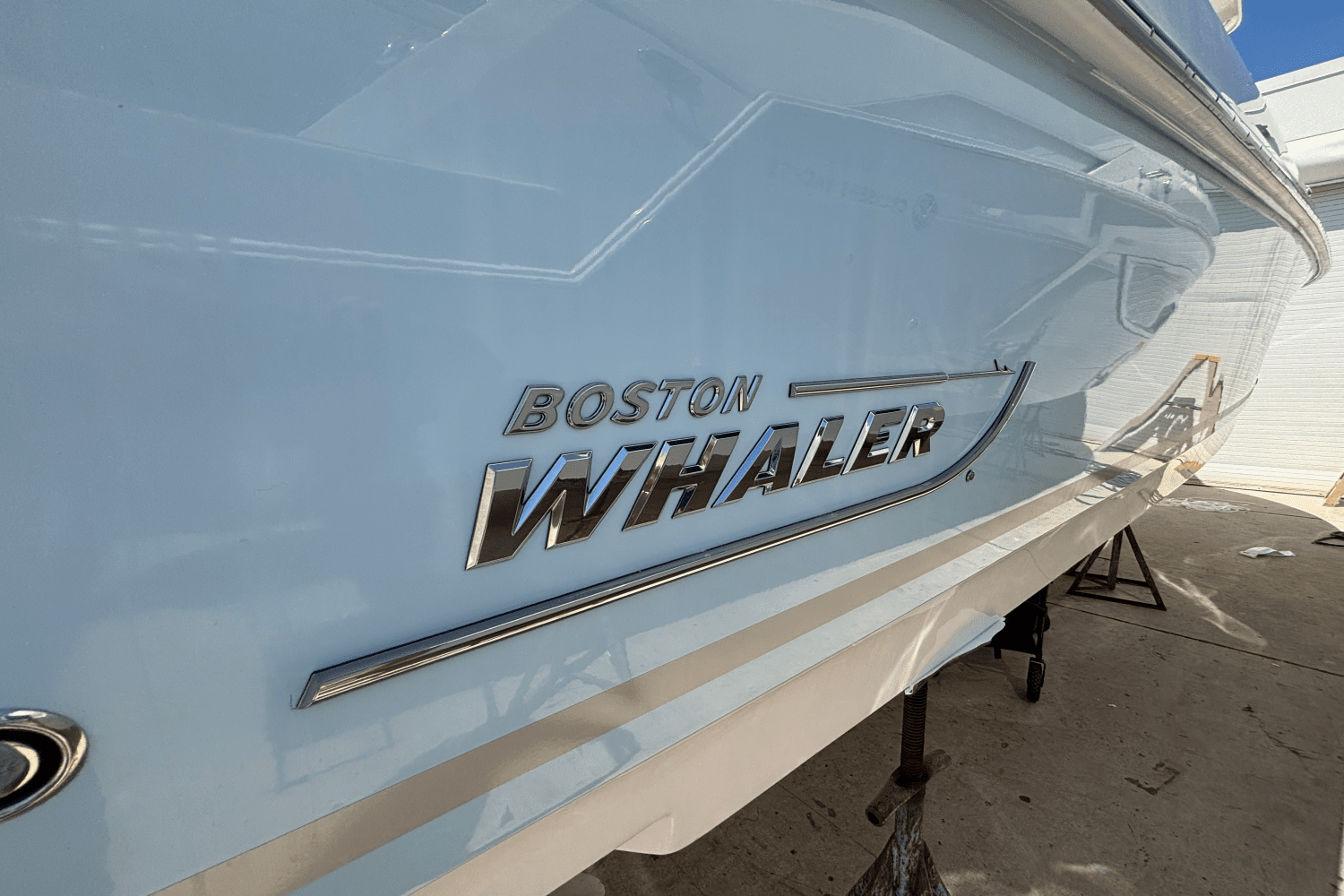 2025 Boston Whaler 330 Outrage Image Thumbnail #7