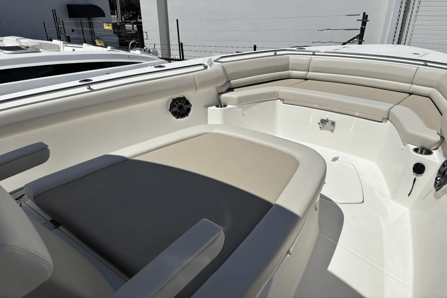 2025 Boston Whaler 330 Outrage Image Thumbnail #30