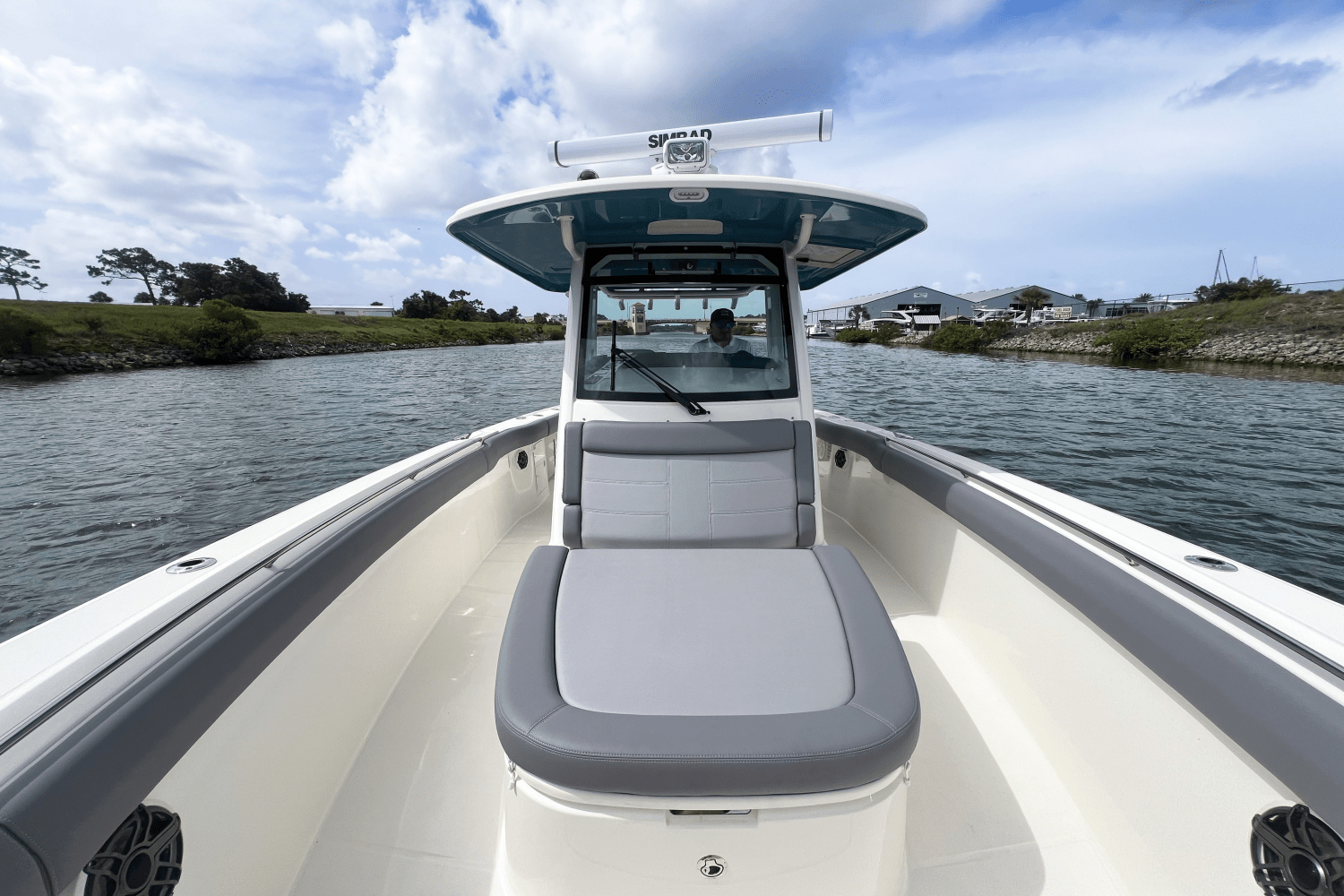2025 Boston Whaler 330 Outrage Image Thumbnail #16