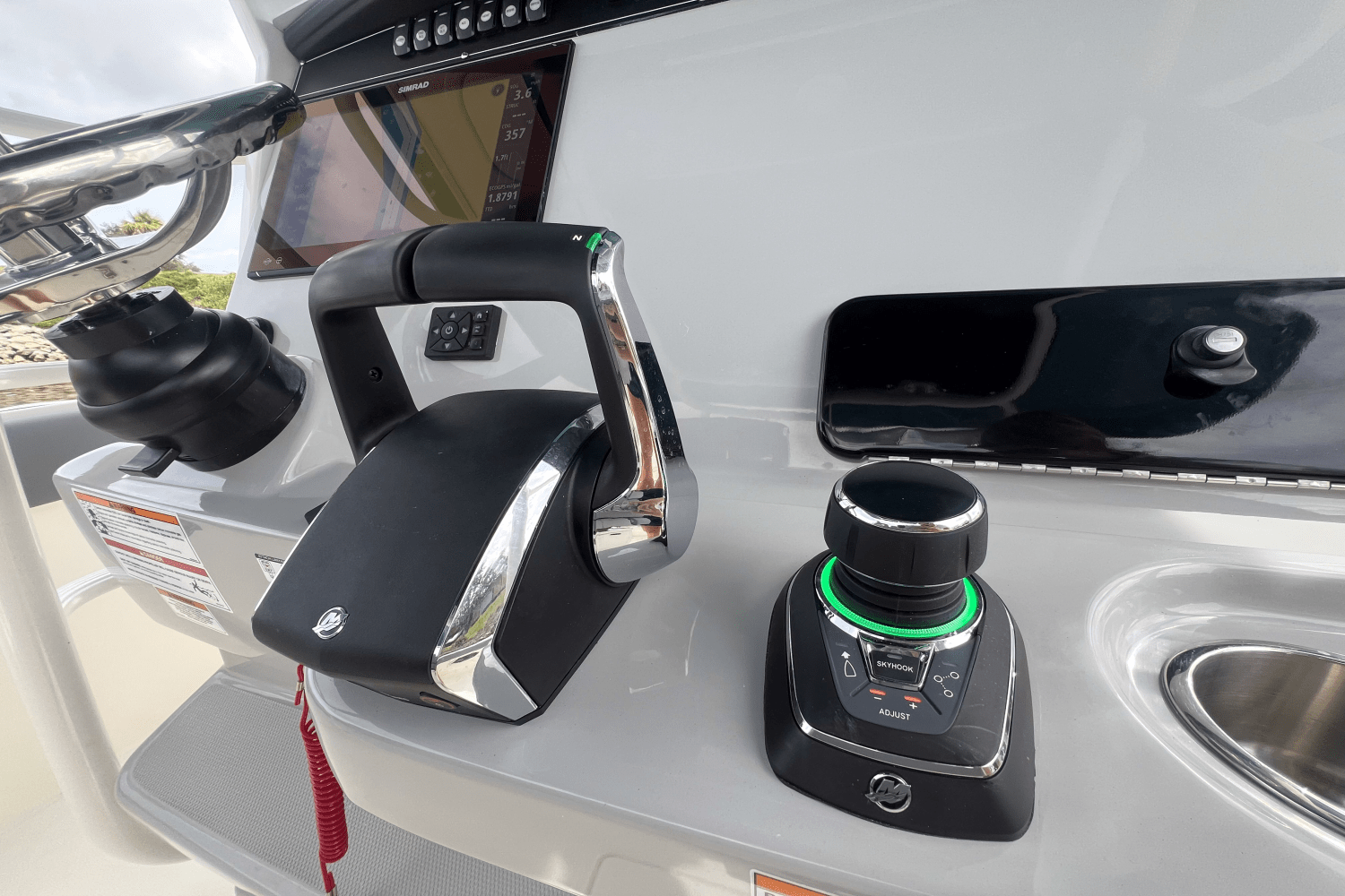 2025 Boston Whaler 330 Outrage Image Thumbnail #11