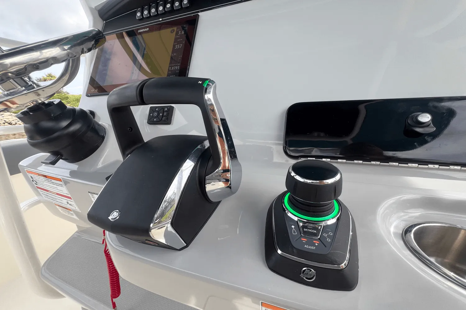 2025 Boston Whaler 330 Outrage Image Thumbnail #11