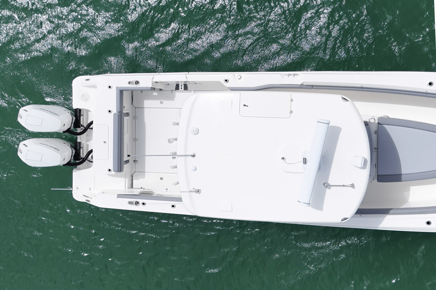 2025 Boston Whaler 330 Outrage Image Thumbnail #5