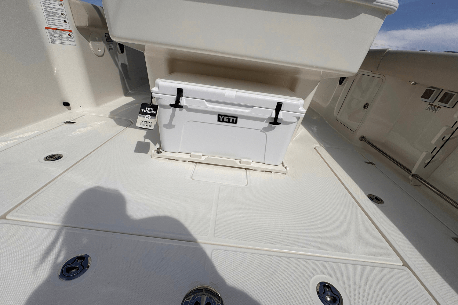 2025 Boston Whaler 330 Outrage Image Thumbnail #14