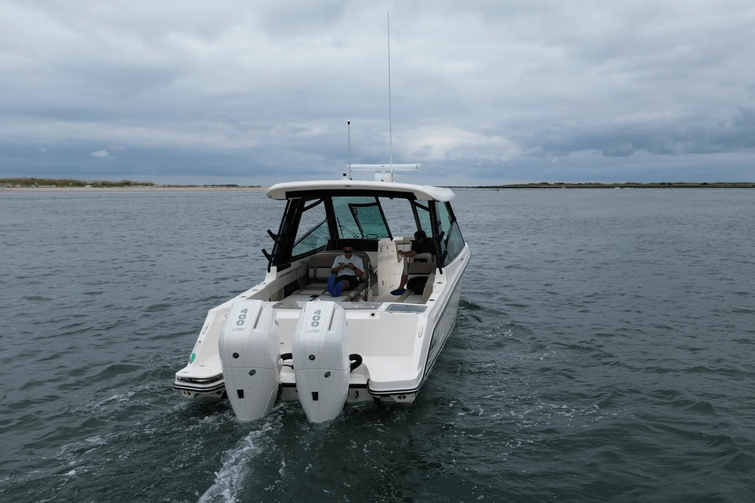 2026 Boston Whaler 330 Vantage Image Thumbnail #8