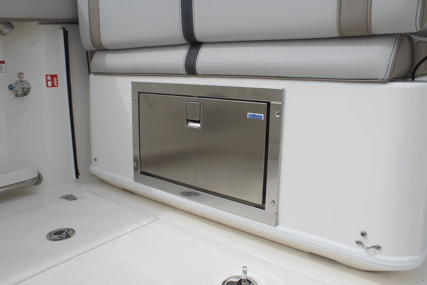 2026 Boston Whaler 330 Vantage Image Thumbnail #39