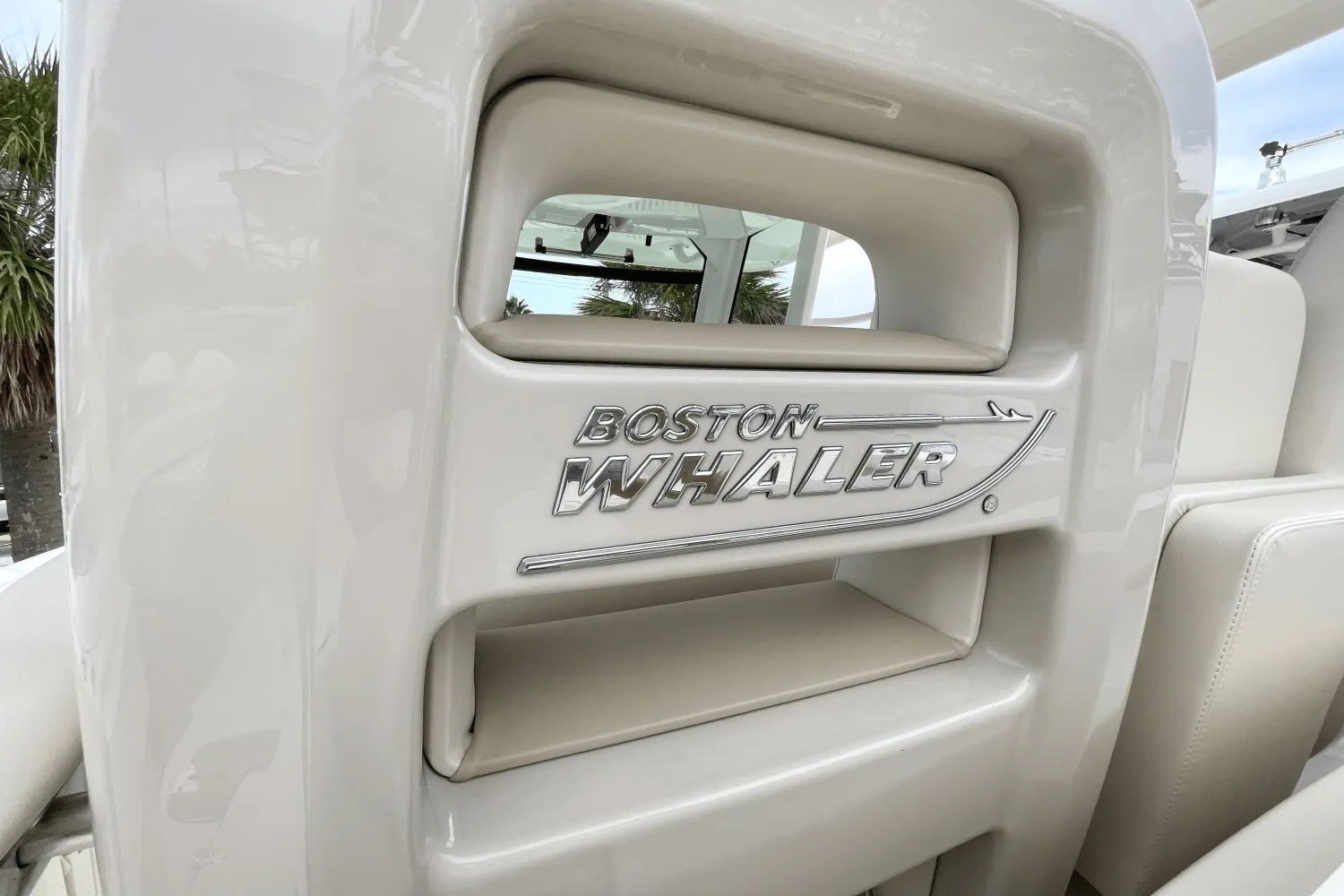 2025 Boston Whaler 330 Outrage Image Thumbnail #20