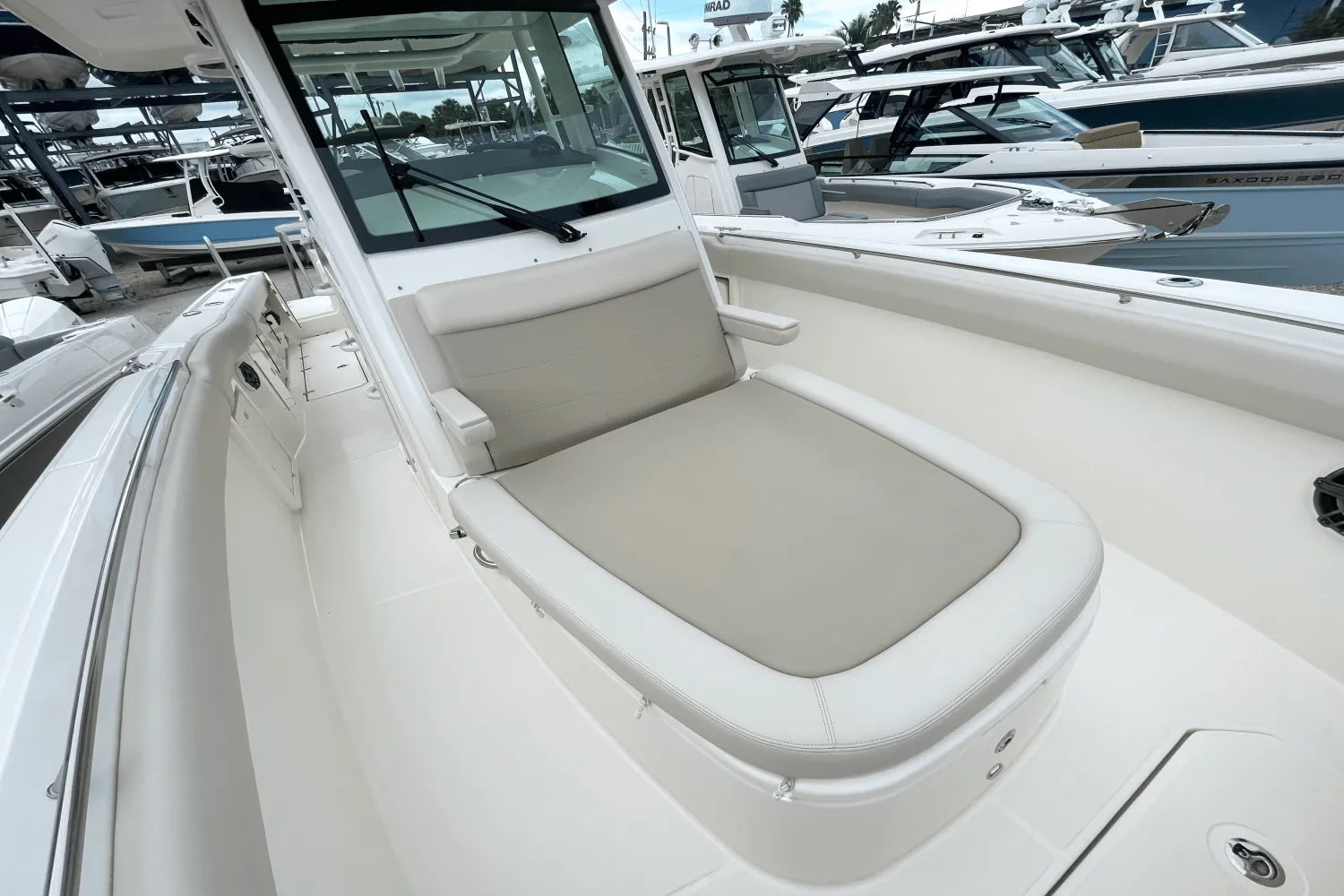 2025 Boston Whaler 330 Outrage Image Thumbnail #28