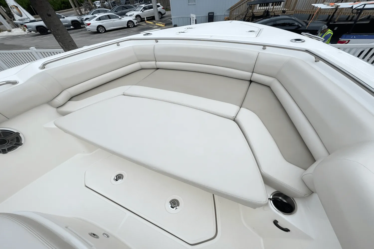 2025 Boston Whaler 330 Outrage Image Thumbnail #30