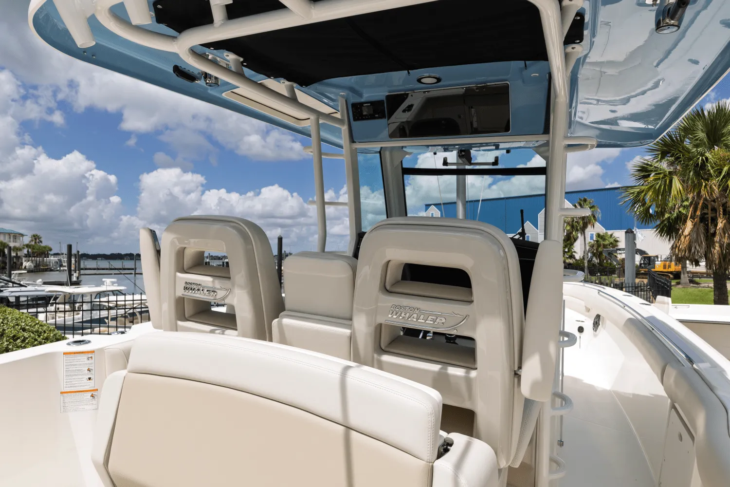 2025 Boston Whaler 330 Outrage Image Thumbnail #9