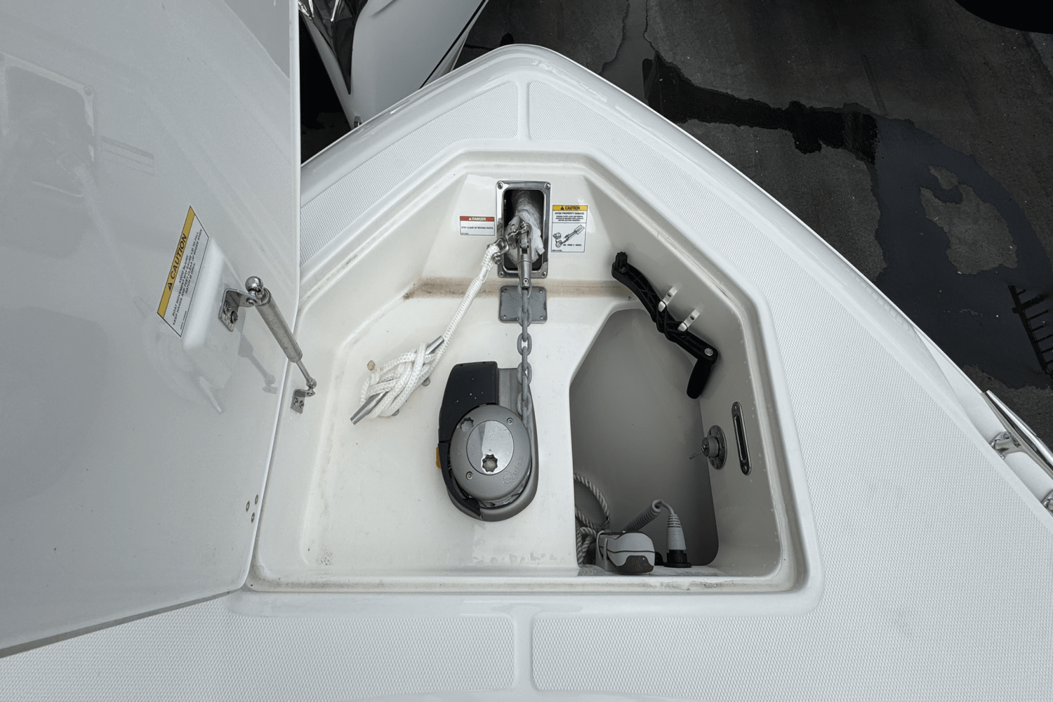 2025 Boston Whaler 330 Outrage Image Thumbnail #35