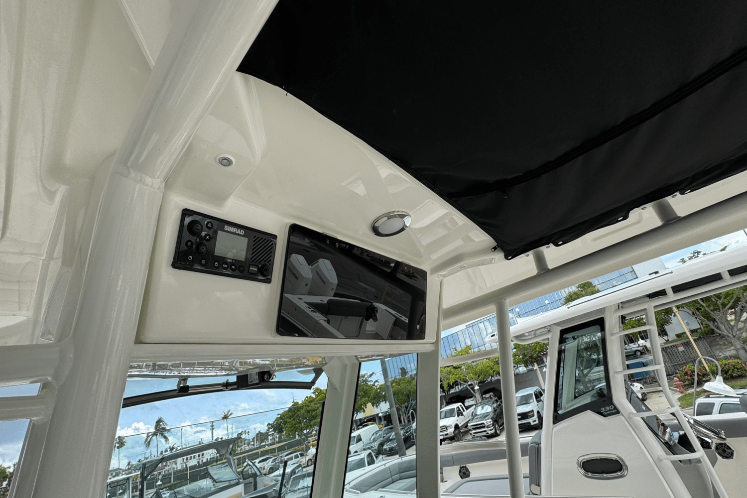 2025 Boston Whaler 330 Outrage Image Thumbnail #23