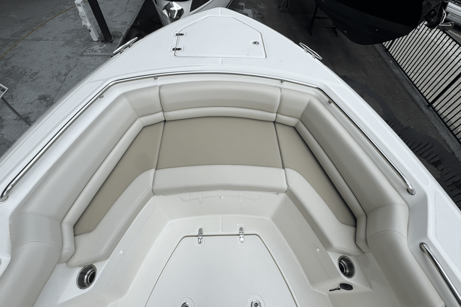 2025 Boston Whaler 330 Outrage Image Thumbnail #28