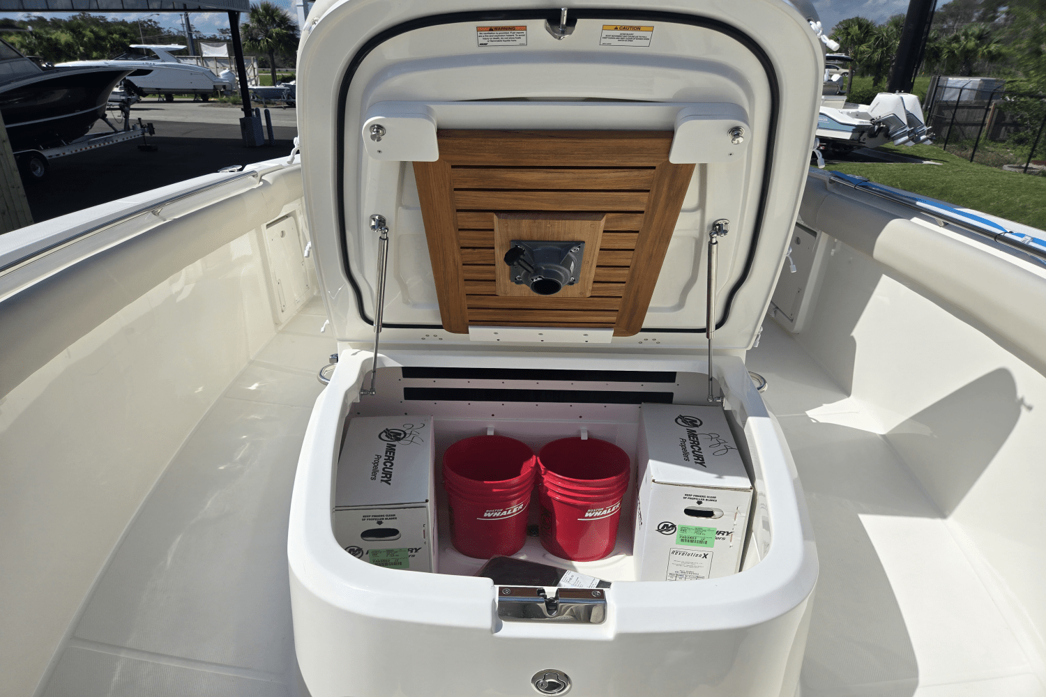 2025 Boston Whaler 330 Outrage Image Thumbnail #30