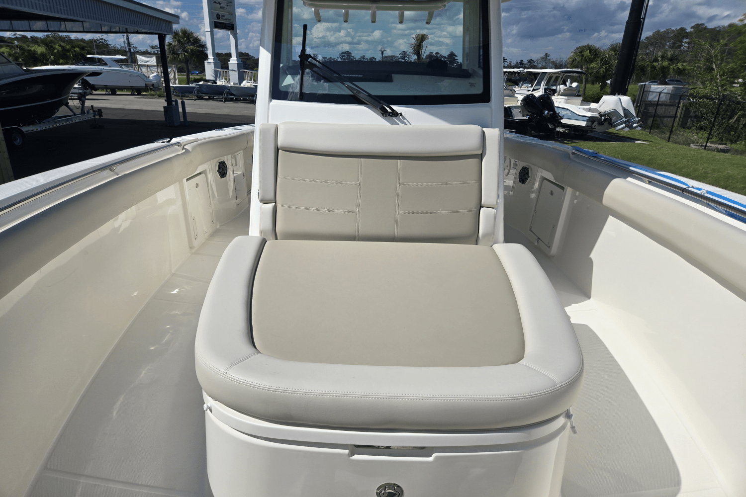 2025 Boston Whaler 330 Outrage Image Thumbnail #29