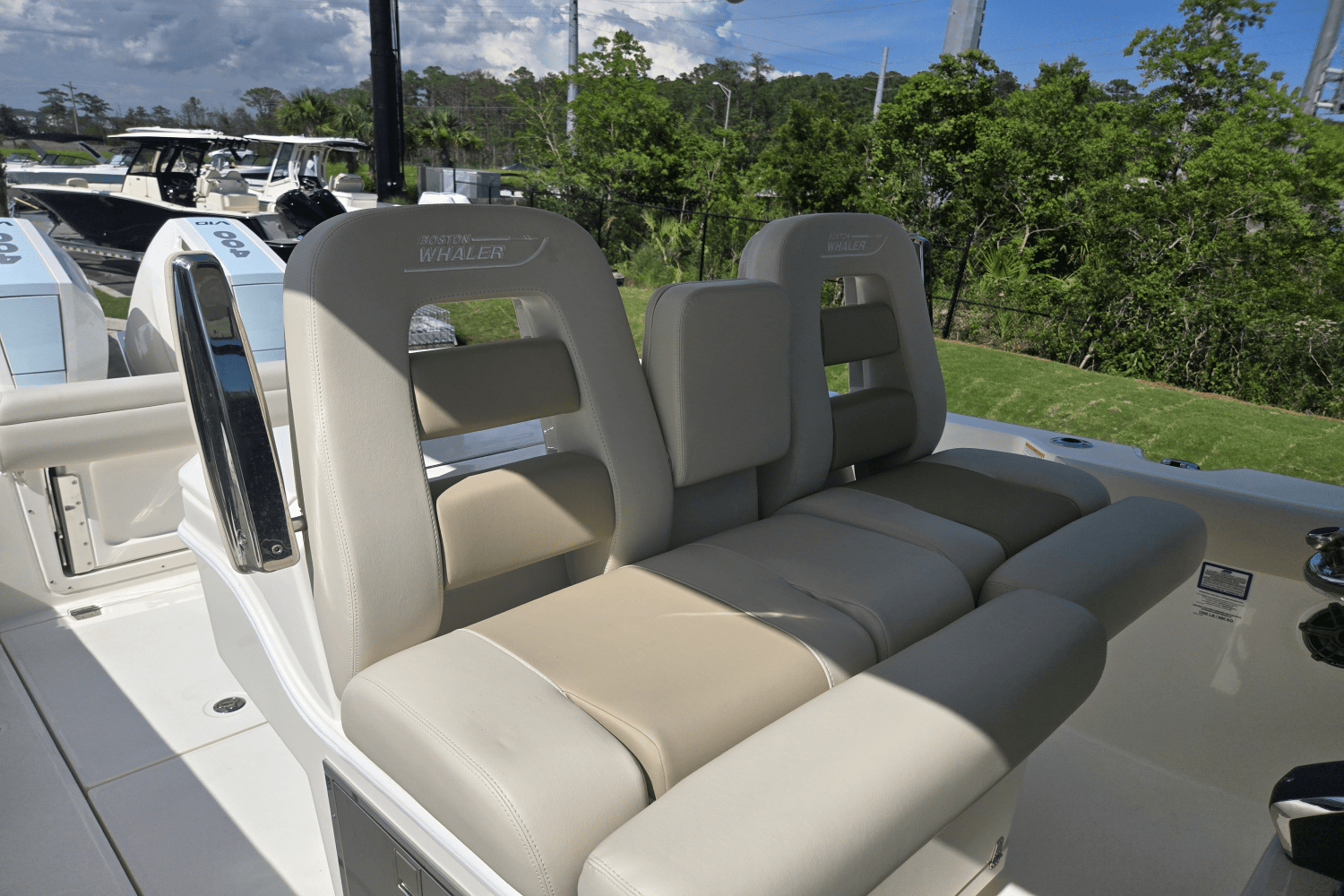2025 Boston Whaler 330 Outrage Image Thumbnail #17