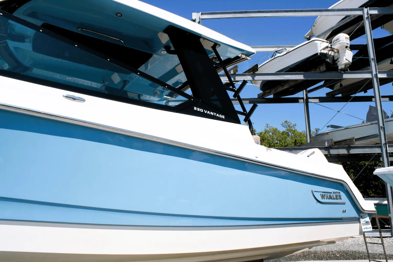 2026 Boston Whaler 330 Vantage Image Thumbnail #4