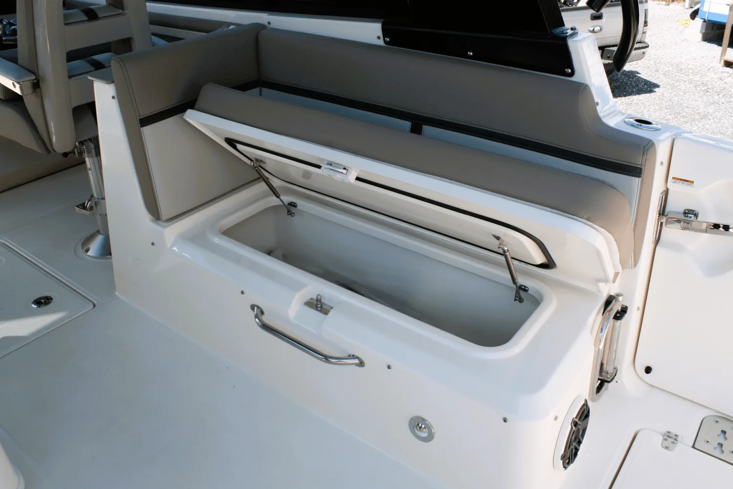 2026 Boston Whaler 330 Vantage Image Thumbnail #37