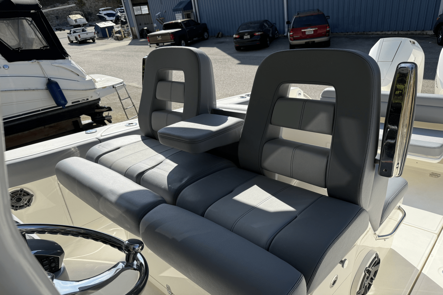 2025 Boston Whaler 330 Outrage Image Thumbnail #23