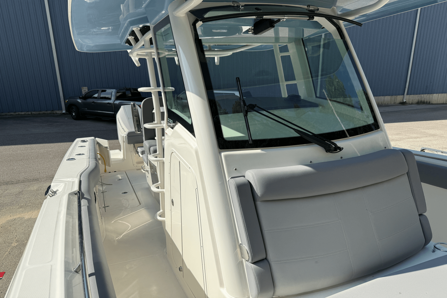 2025 Boston Whaler 330 Outrage Image Thumbnail #31