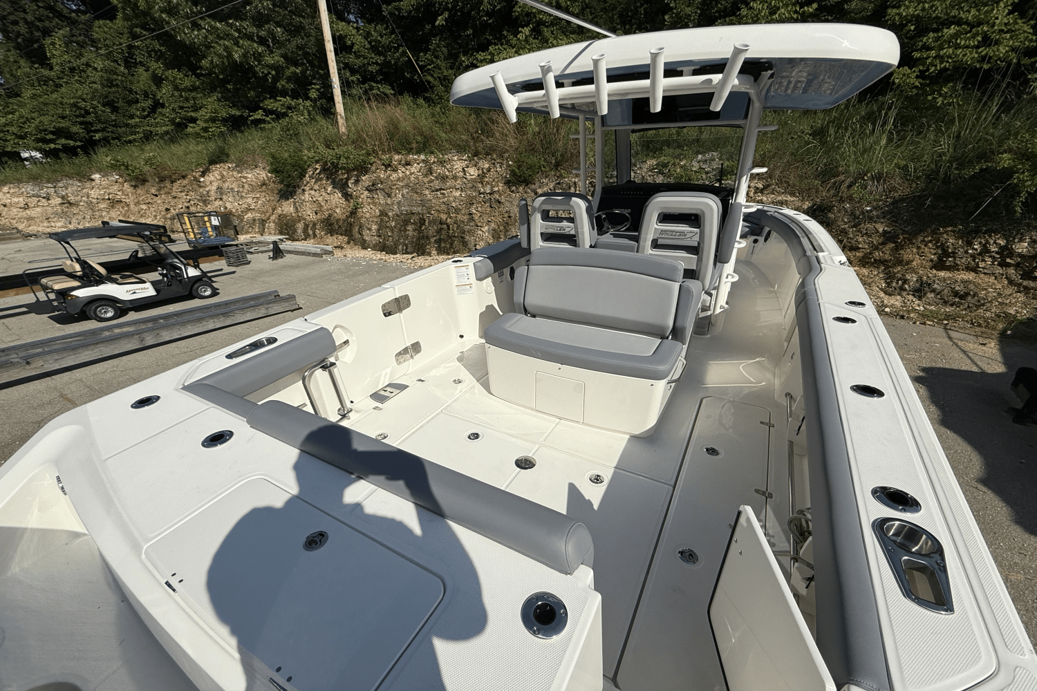2025 Boston Whaler 330 Outrage Image Thumbnail #10