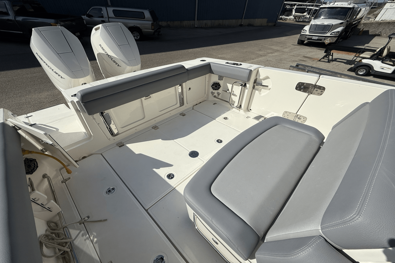 2025 Boston Whaler 330 Outrage Image Thumbnail #11
