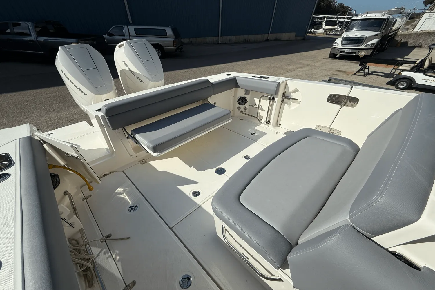 2025 Boston Whaler 330 Outrage Image Thumbnail #12