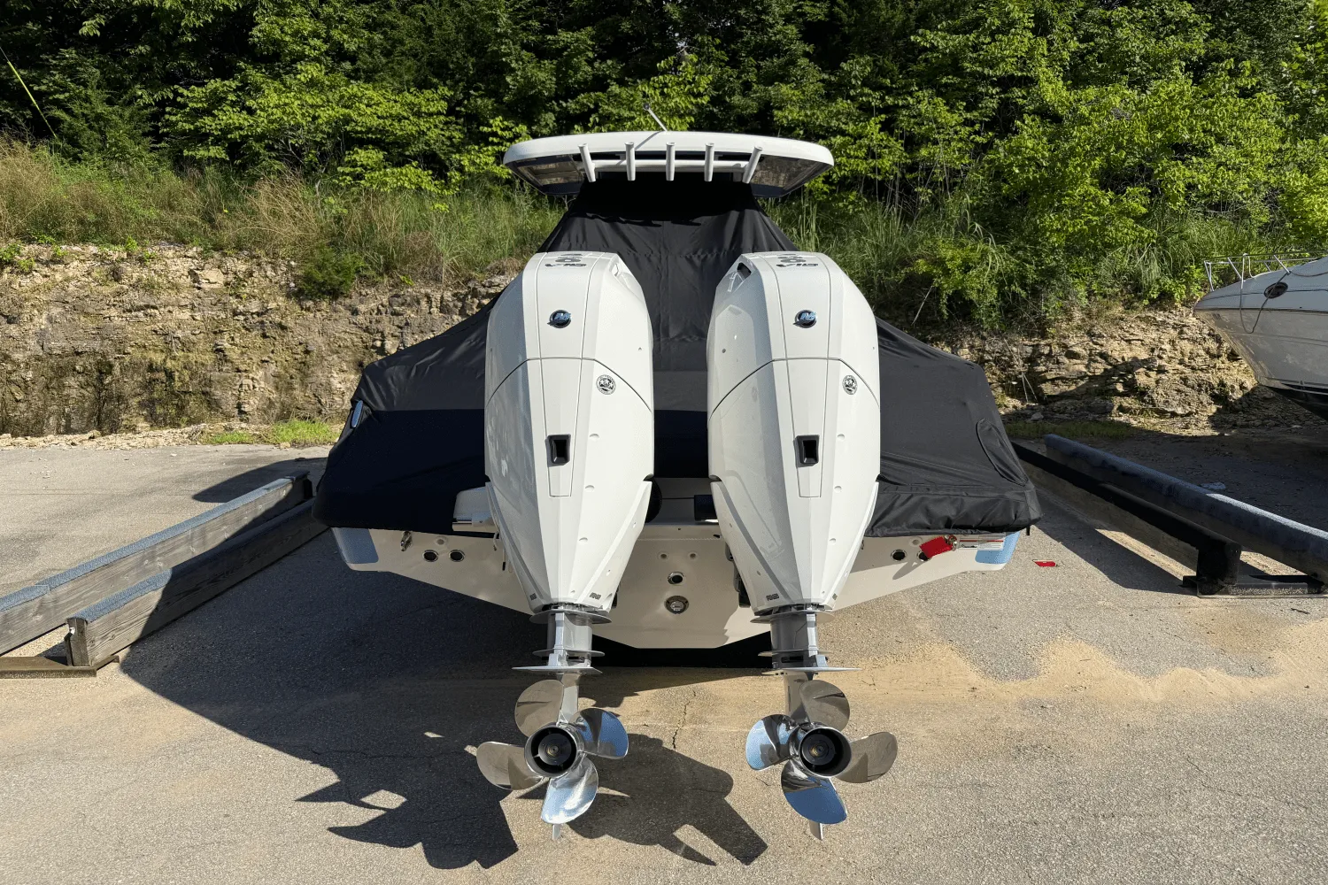 2025 Boston Whaler 330 Outrage Image Thumbnail #5
