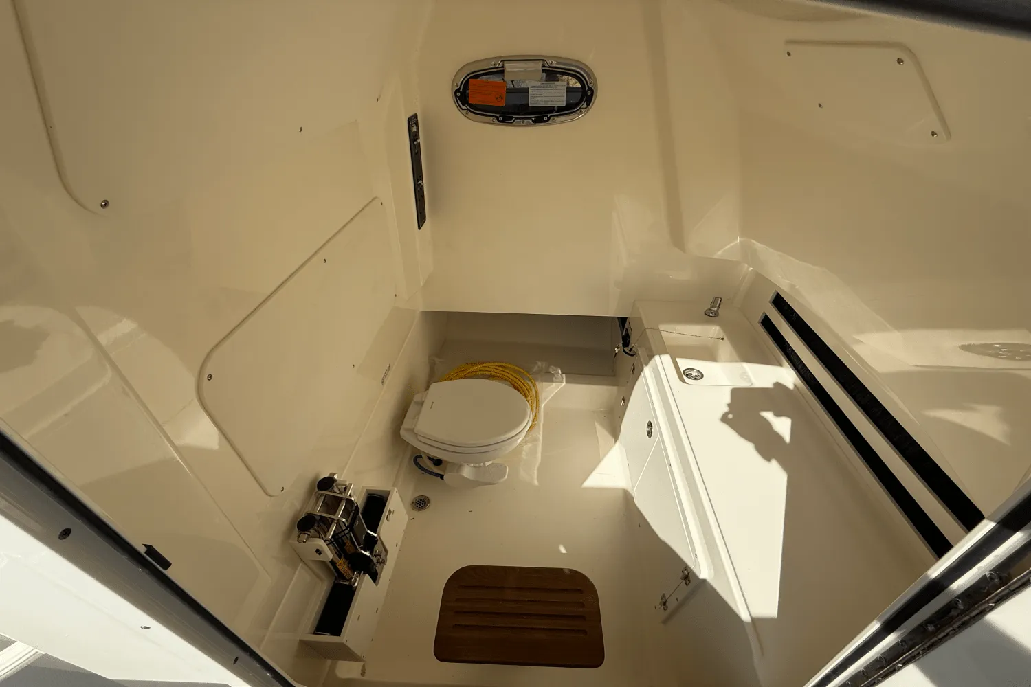 2025 Boston Whaler 330 Outrage Image Thumbnail #33