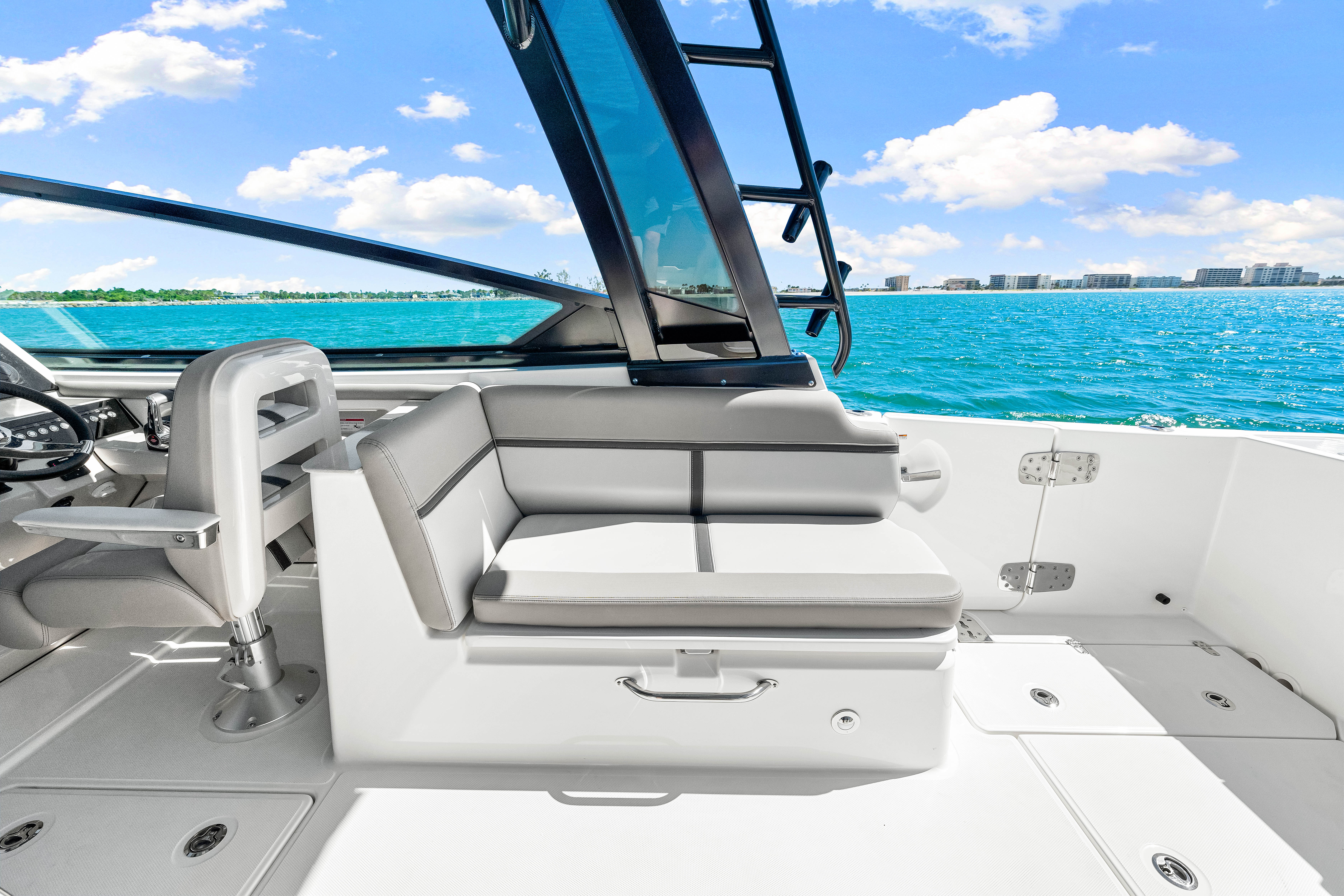 2026 Boston Whaler 330 Vantage Image Thumbnail #29